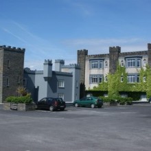 BURREN CASTLE HOTEL