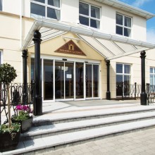 INISHOWEN GATEWAY HOTEL